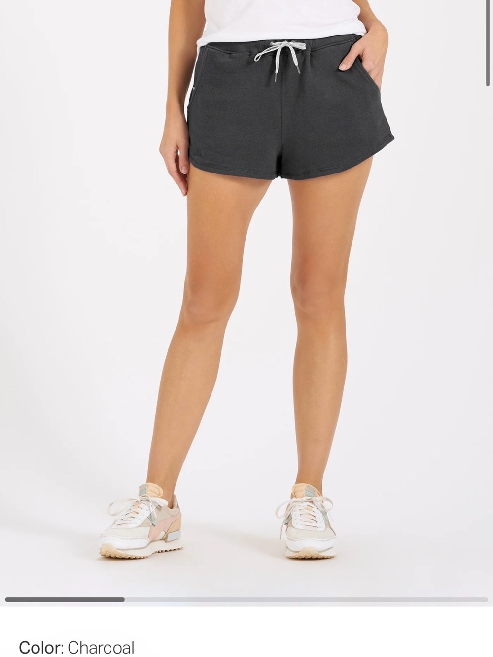 Vuori Charcoal Women’s Pull-On Lounge Shorts